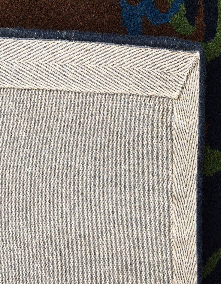 Detail image of  7' 5 x 7' 7 Luna Square Rug