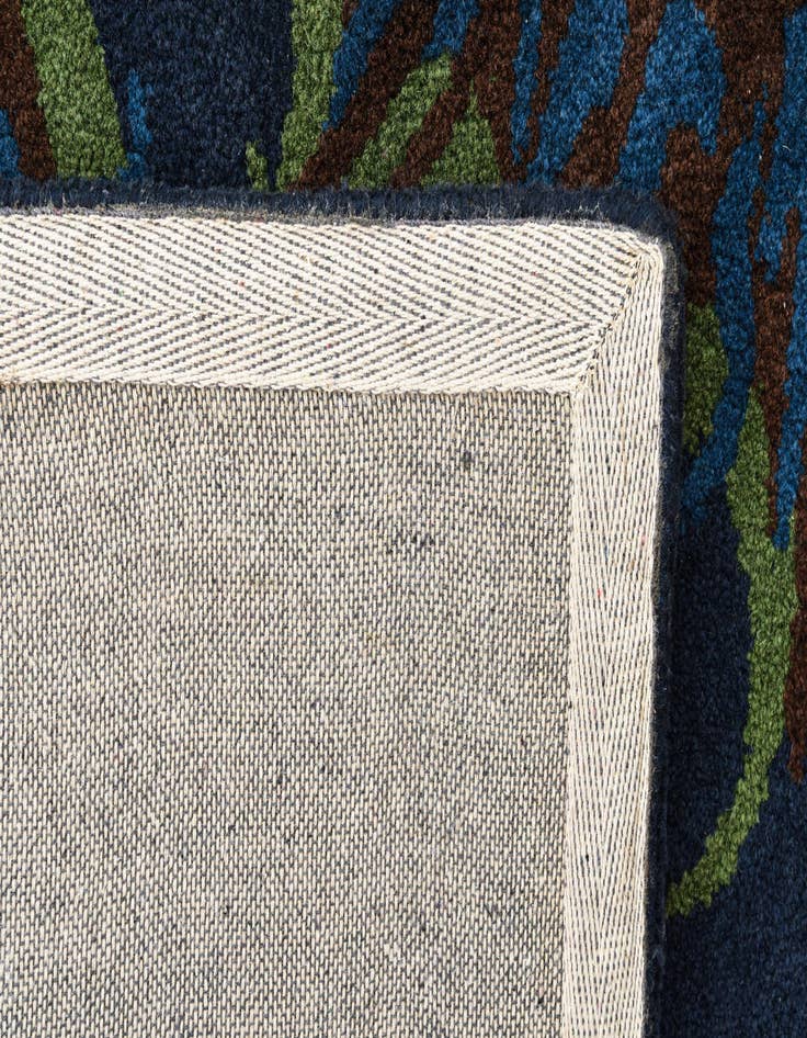 Detail image of  7' 7 x 7' 8 Luna Square Rug