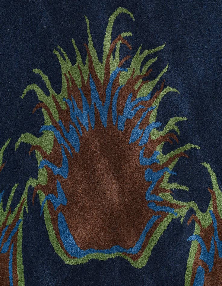 Detail image of  7' 6 x 7' 7 Luna Square Rug