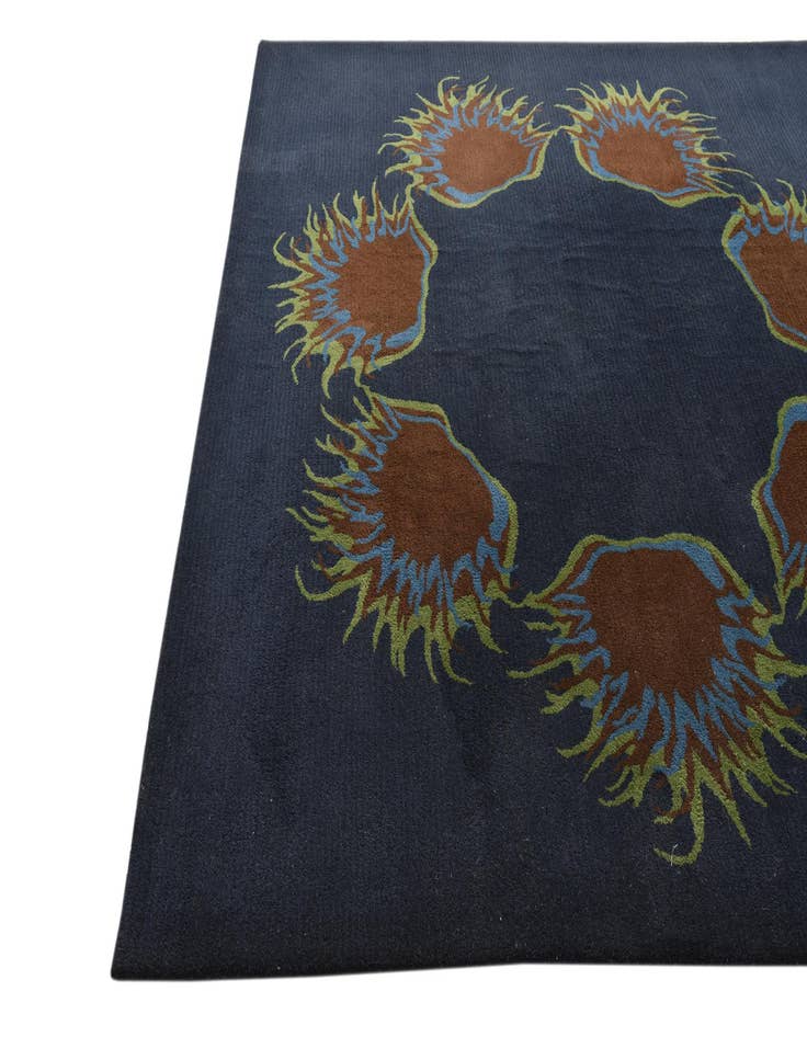 Detail image of  7' 6 x 7' 7 Luna Square Rug