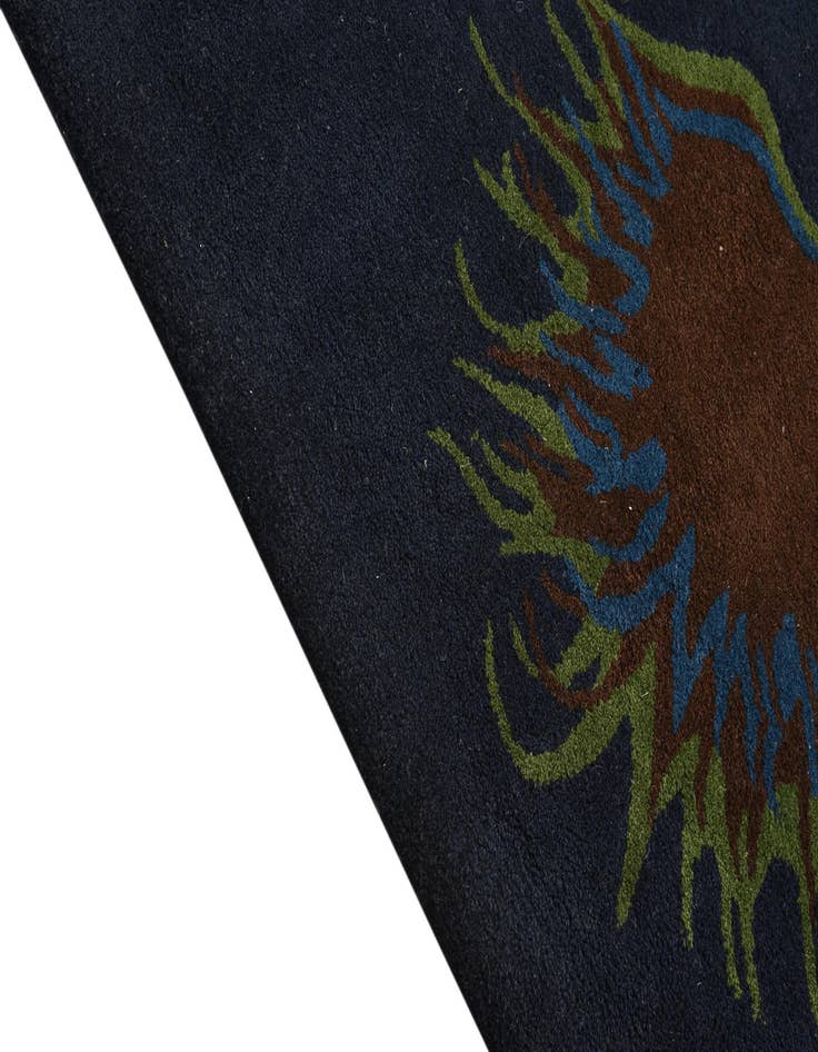 Detail image of  7' 6 x 7' 7 Luna Square Rug