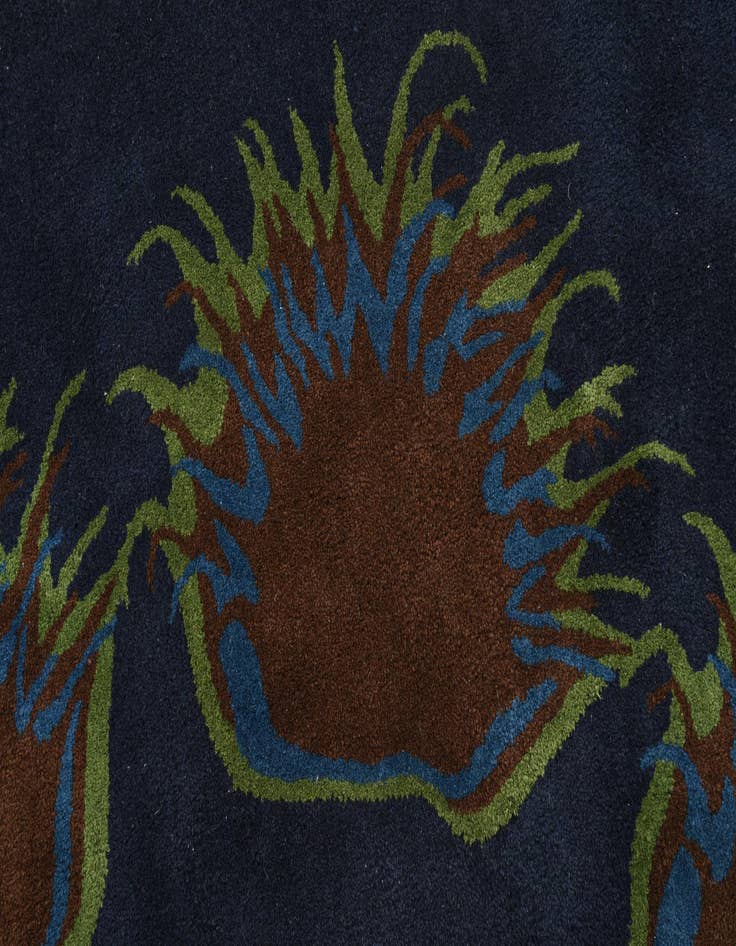 Detail image of  7' 6 x 7' 7 Luna Square Rug