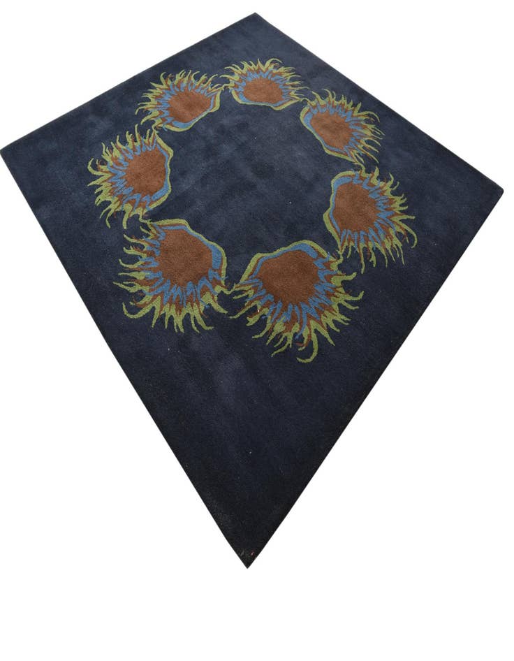 Detail image of  7' 6 x 7' 8 Luna Square Rug