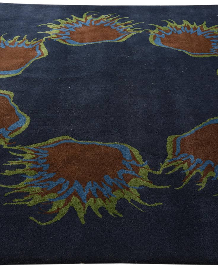 Detail image of  7' 6 x 7' 7 Luna Square Rug
