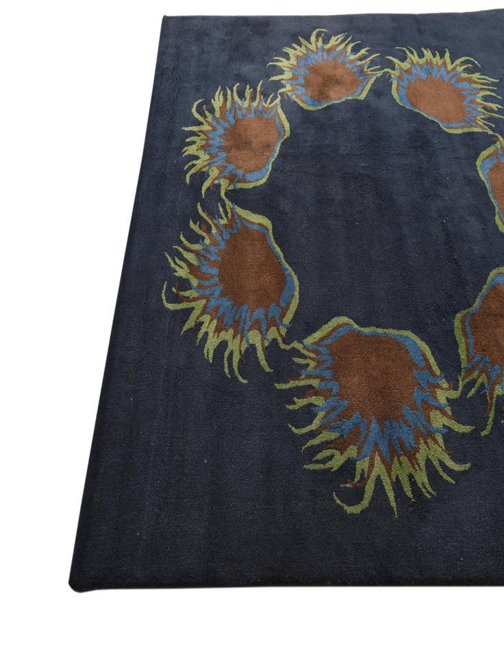 Detail image of  7' 5 x 7' 6 Luna Square Rug