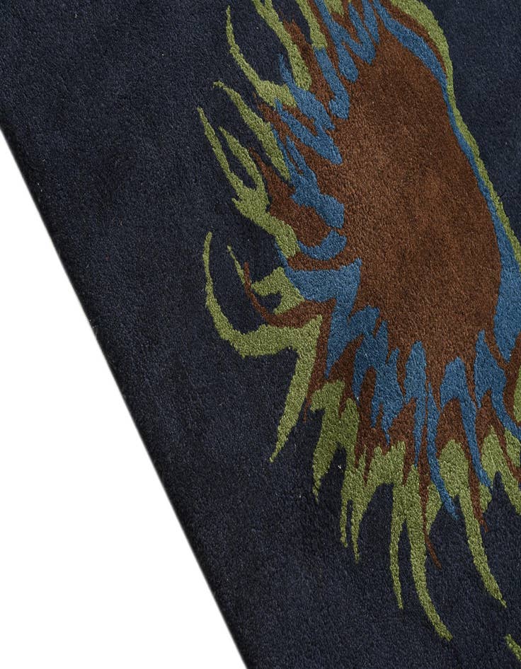 Detail image of  7' 5 x 7' 6 Luna Square Rug