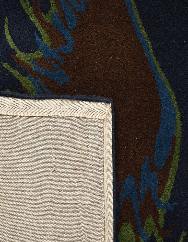 Detail image of  7' 5 x 7' 7 Luna Square Rug
