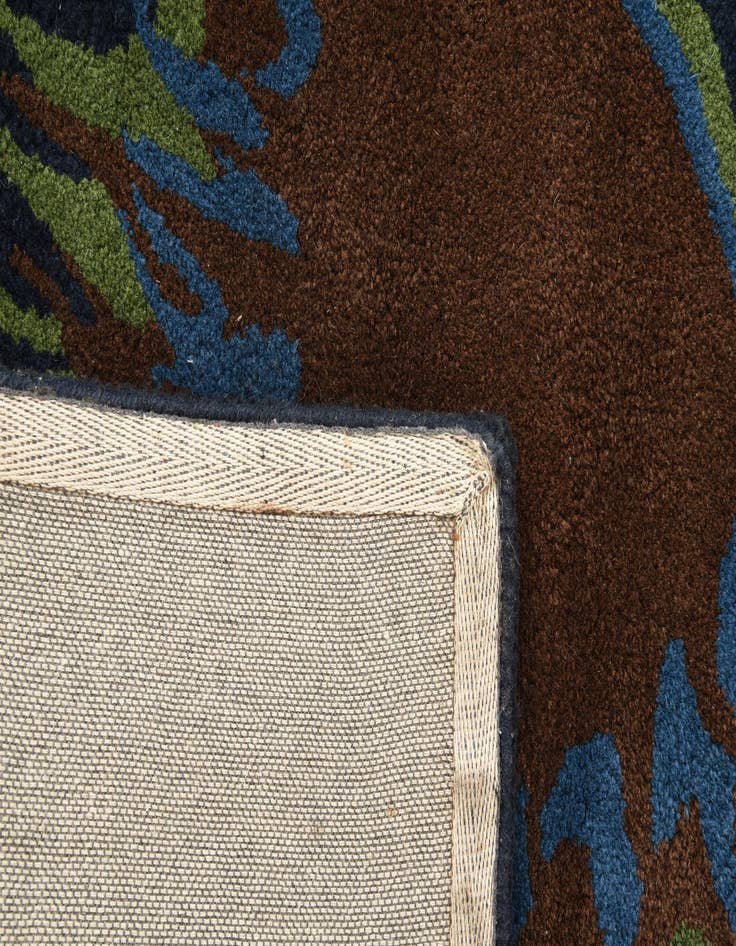Detail image of  7' 6 x 7' 6 Luna Square Rug