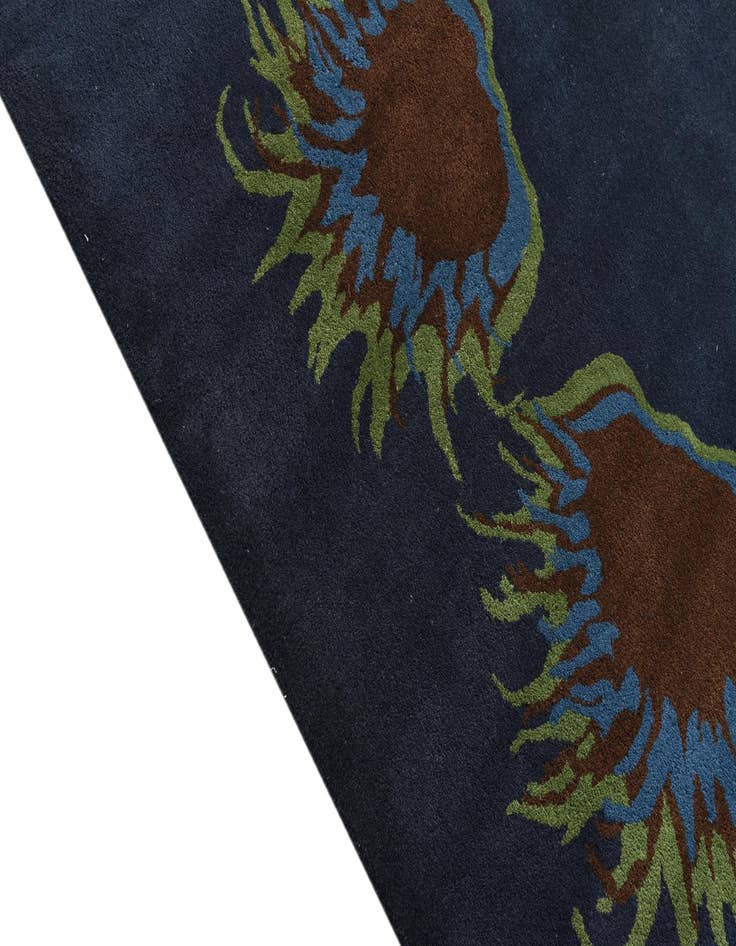 Detail image of  7' 7 x 7' 7 Luna Square Rug