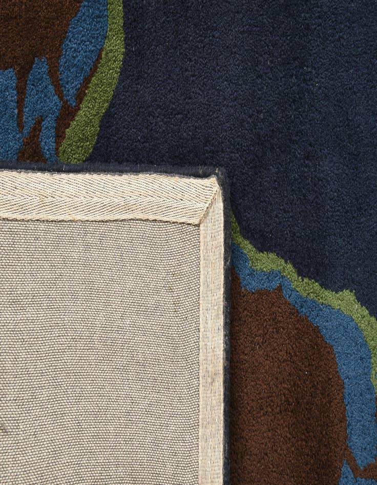 Detail image of  7' 7 x 7' 7 Luna Square Rug