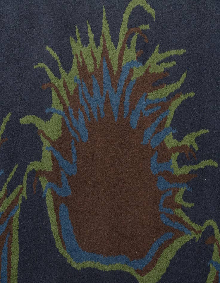 Detail image of  7' 5 x 7' 5 Luna Square Rug