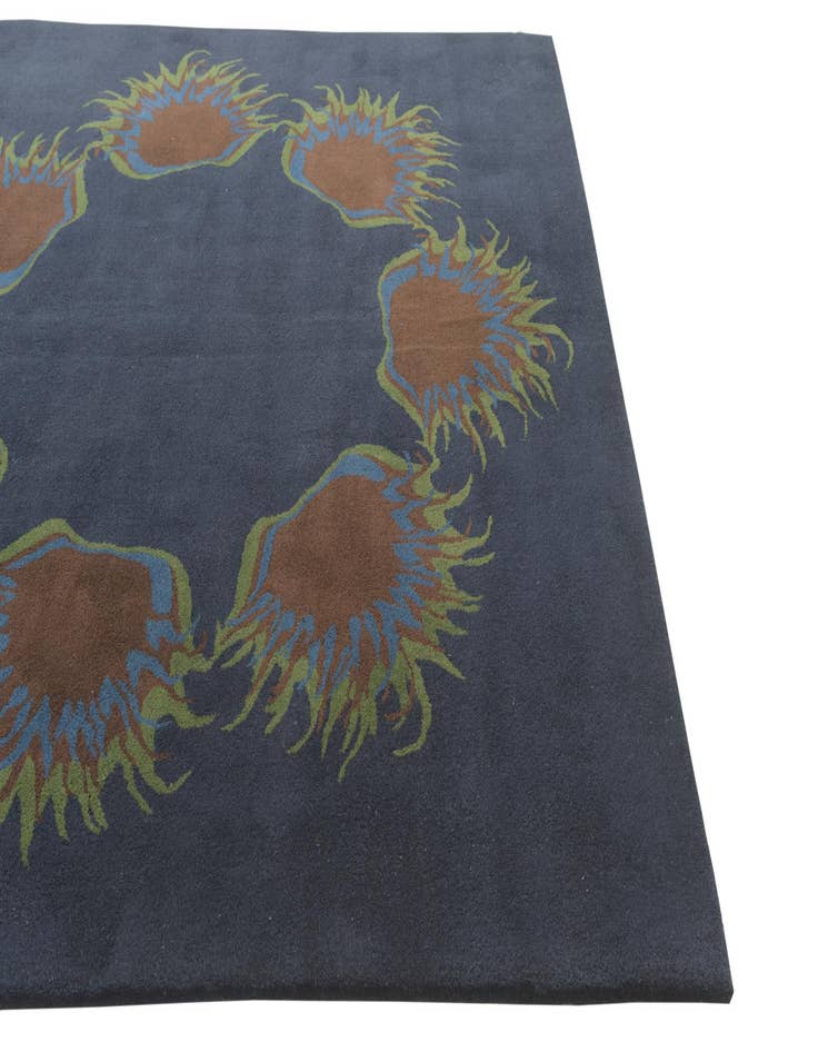 Detail image of  7' 6 x 7' 7 Luna Square Rug