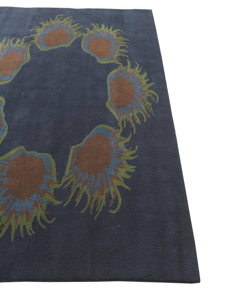 Detail image of  7' 6 x 7' 7 Luna Square Rug