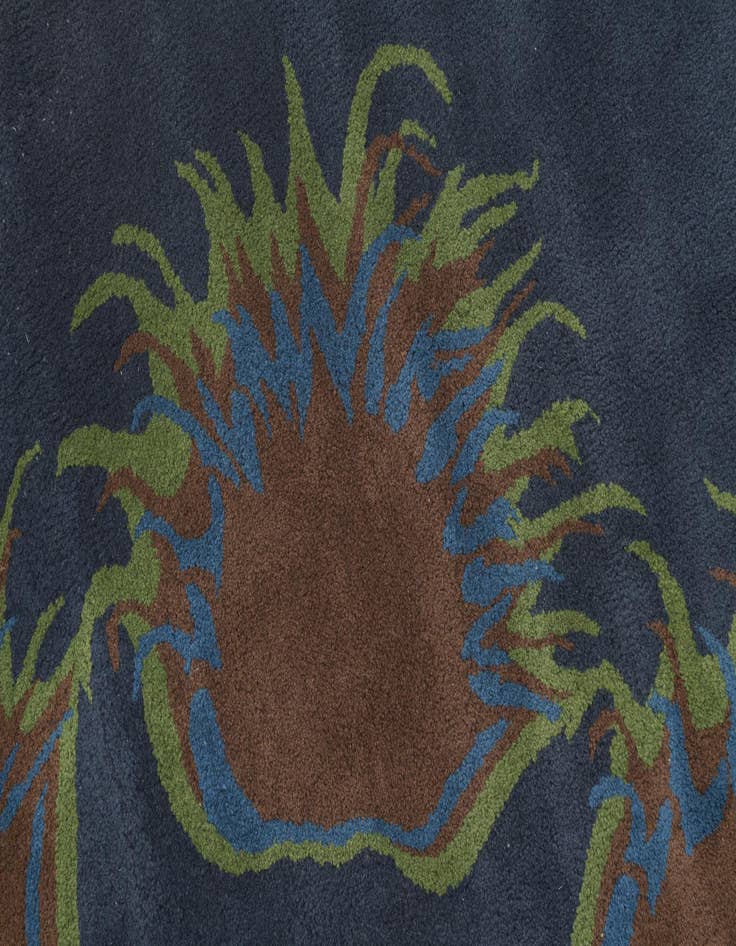 Detail image of  7' 6 x 7' 7 Luna Square Rug