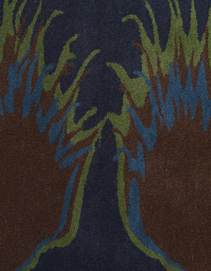 Detail image of  7' 6 x 7' 7 Luna Square Rug