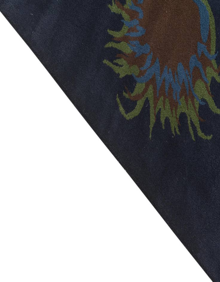 Detail image of  7' 6 x 7' 7 Luna Square Rug