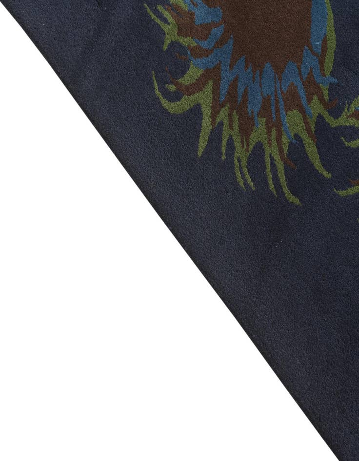 Detail image of  7' 6 x 7' 7 Luna Square Rug