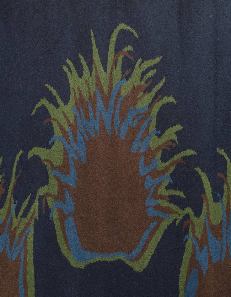 Detail image of  7' 6 x 7' 8 Luna Square Rug