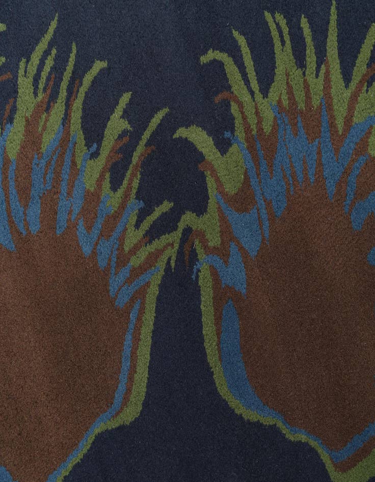 Detail image of  7' 6 x 7' 8 Luna Square Rug