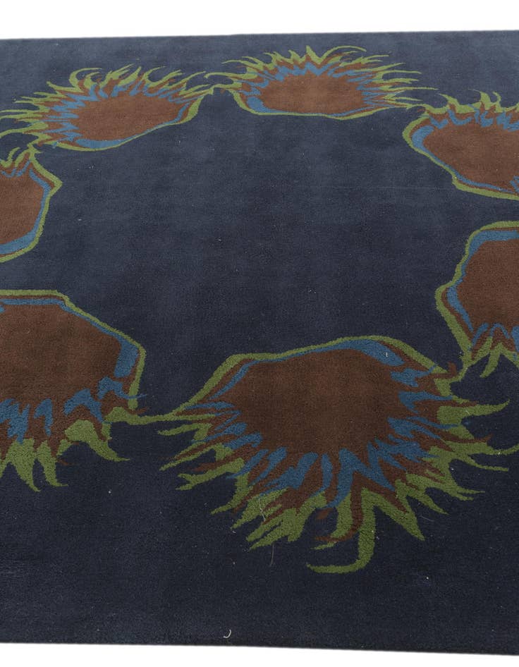 Detail image of  7' 6 x 7' 7 Luna Square Rug