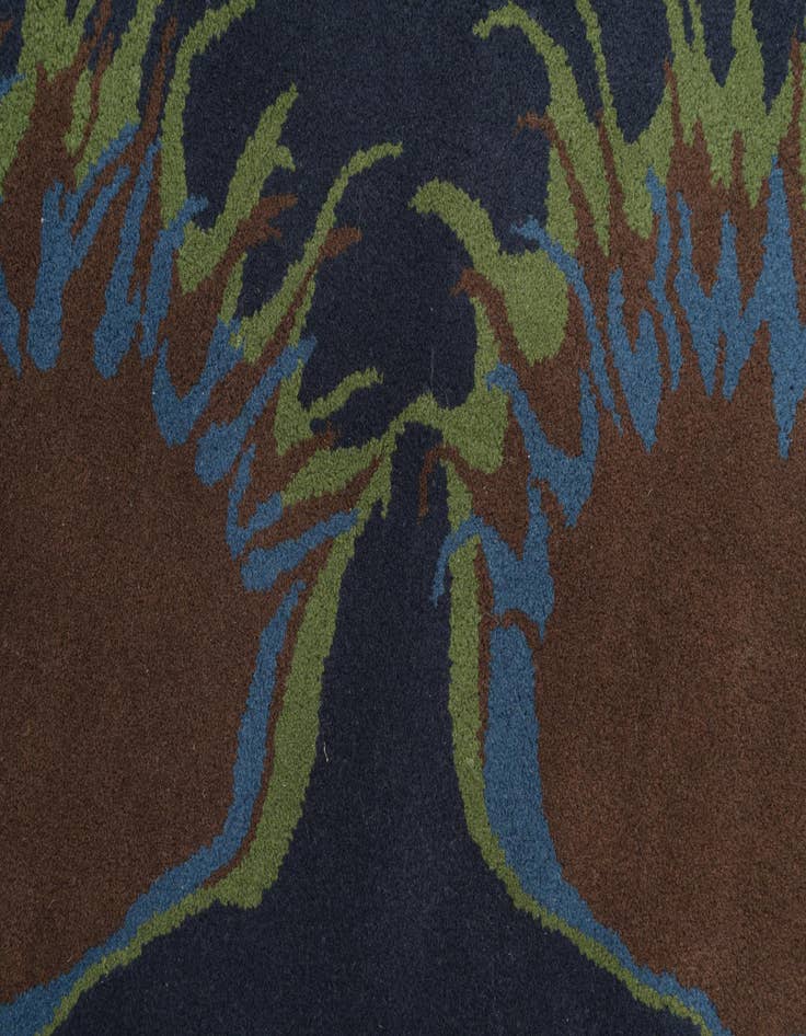 Detail image of  7' 6 x 7' 7 Luna Square Rug