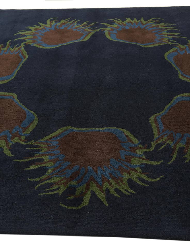 Detail image of  7' 6 x 7' 7 Luna Square Rug