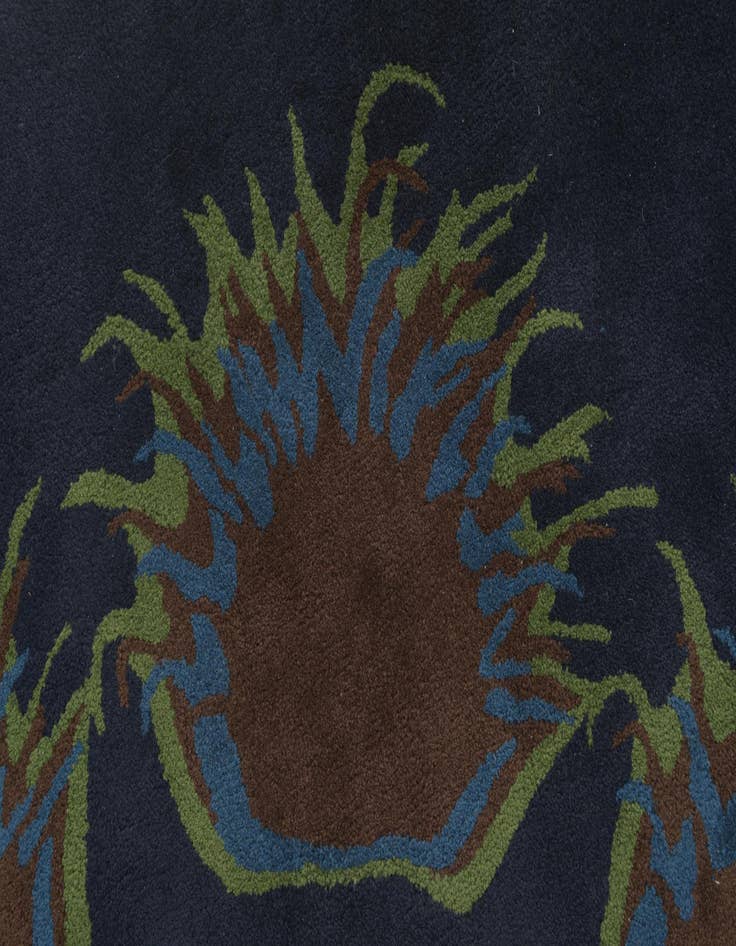 Detail image of  7' 6 x 7' 7 Luna Square Rug