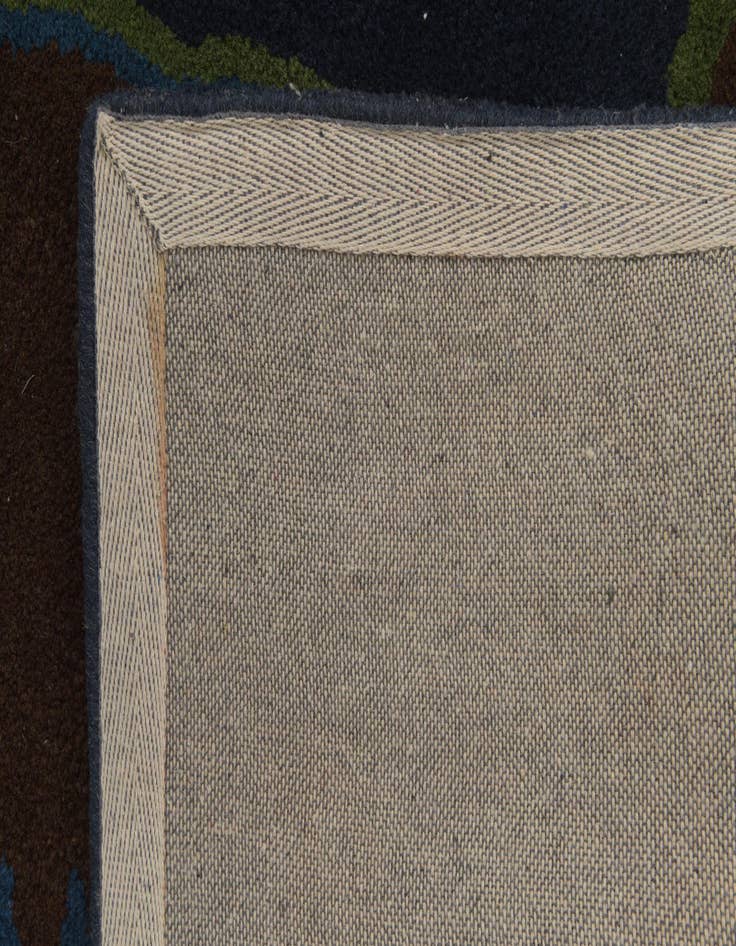 Detail image of  7' 5 x 7' 6 Luna Square Rug