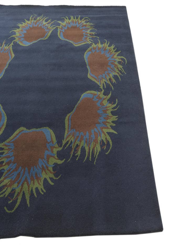 Detail image of  7' 6 x 7' 7 Luna Square Rug