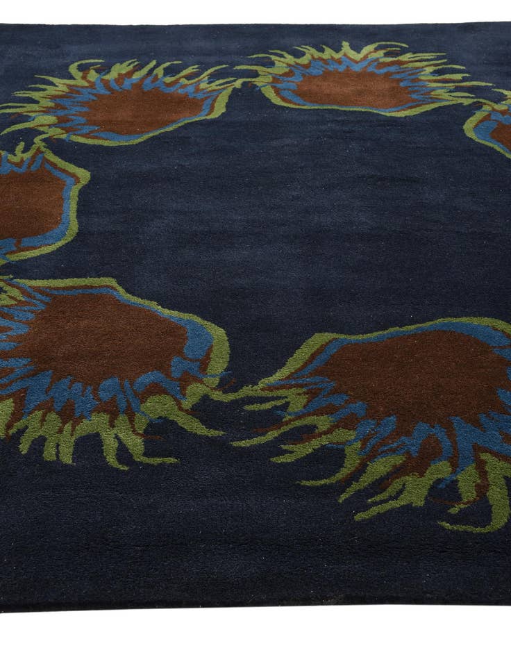 Detail image of  7' 6 x 7' 6 Luna Square Rug