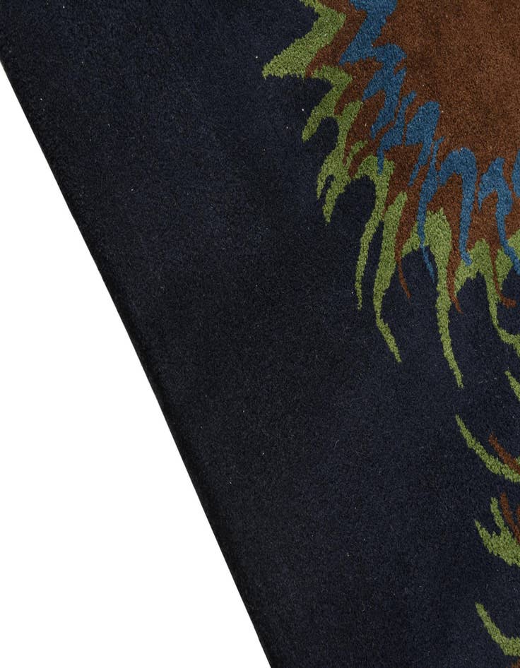 Detail image of  7' 6 x 7' 7 Luna Square Rug