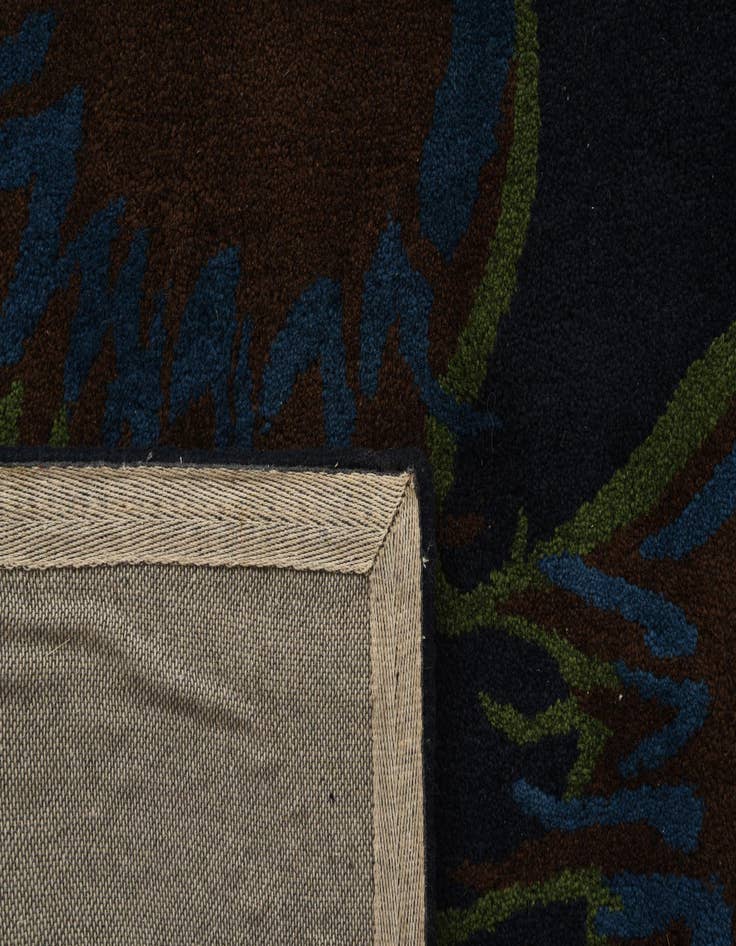 Detail image of  7' 7 x 7' 7 Luna Square Rug
