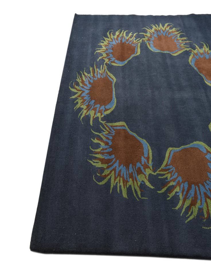 Detail image of  7' 5 x 7' 6 Luna Square Rug