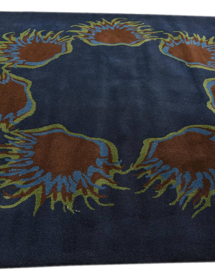 Detail image of  7' 4 x 7' 7 Luna Square Rug