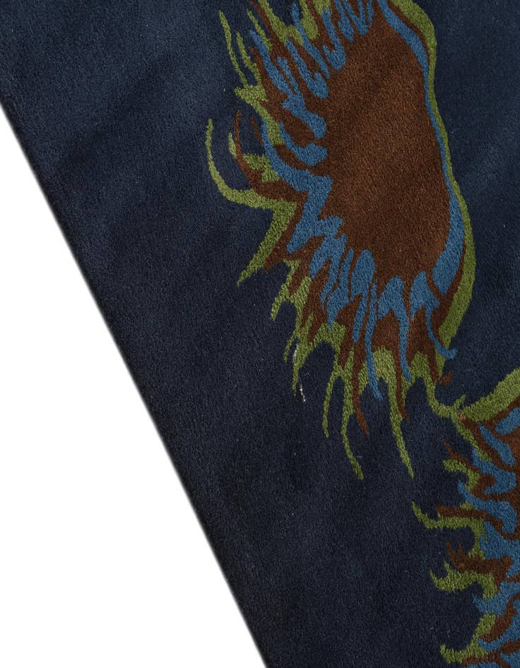 Detail image of  7' 4 x 7' 7 Luna Square Rug