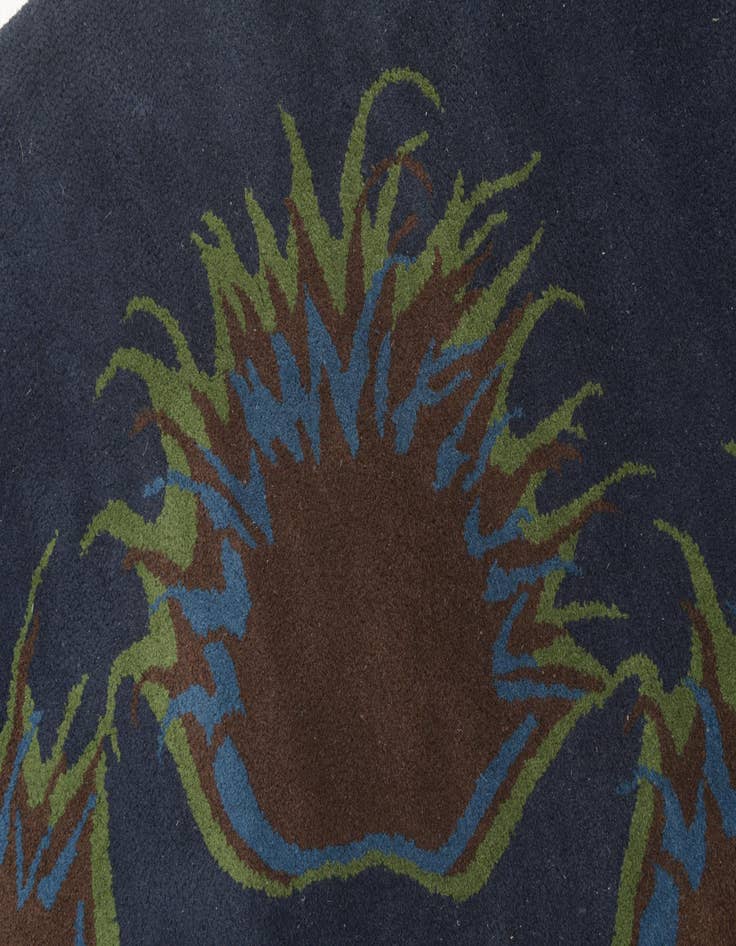 Detail image of  7' 6 x 7' 7 Luna Square Rug