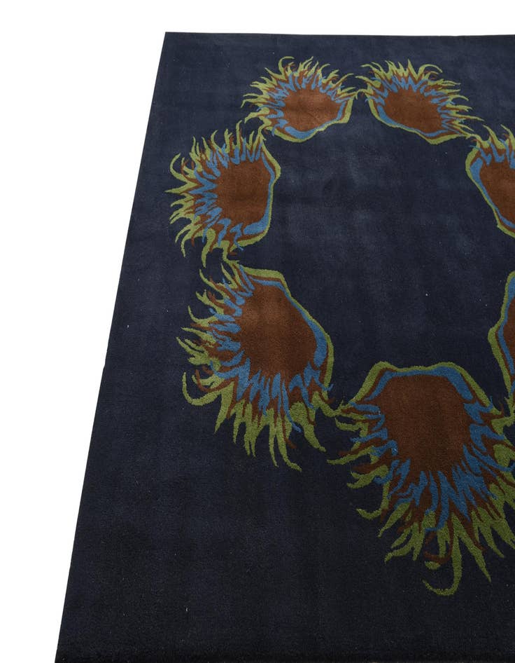 Detail image of  7' 6 x 7' 6 Luna Square Rug