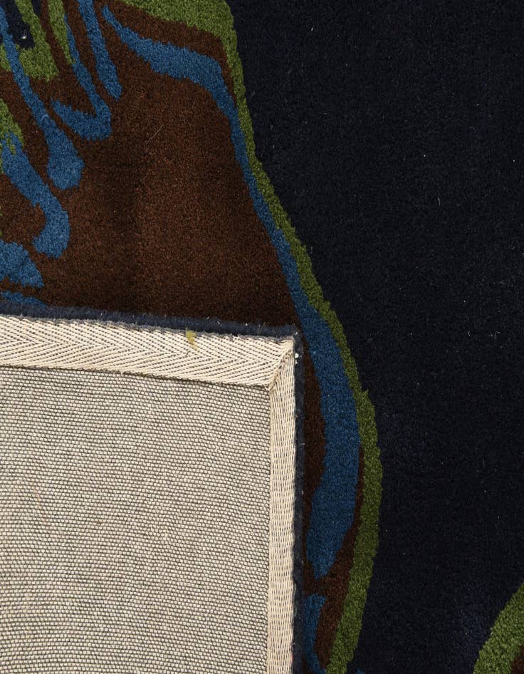 Detail image of  7' 6 x 7' 6 Luna Square Rug