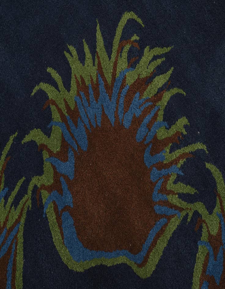 Detail image of  7' 6 x 7' 7 Luna Square Rug