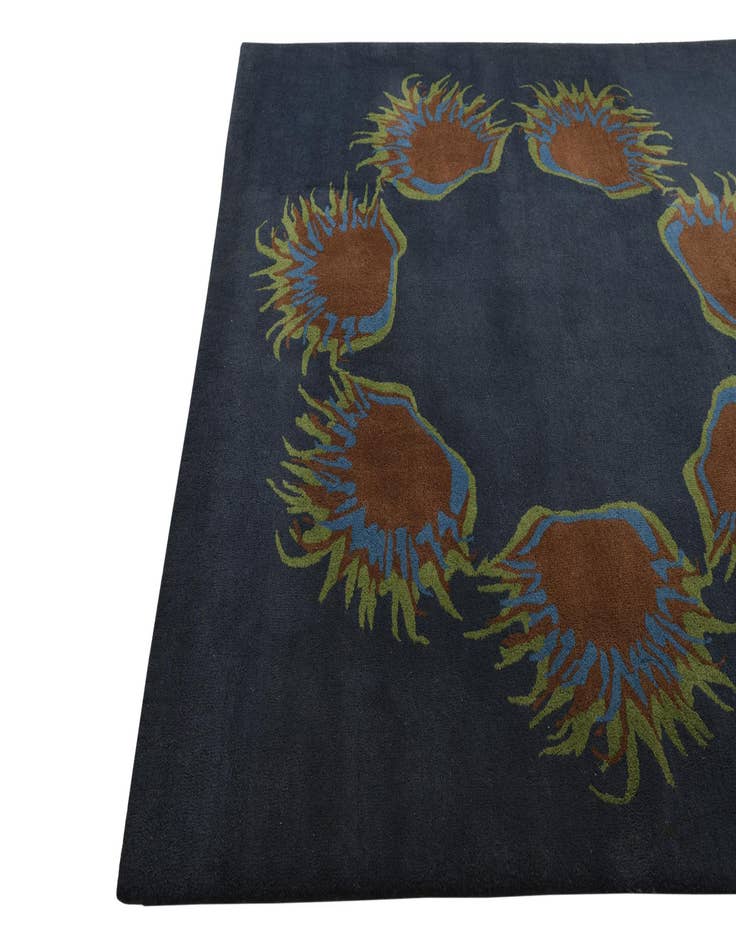 Detail image of  7' 6 x 7' 6 Luna Square Rug