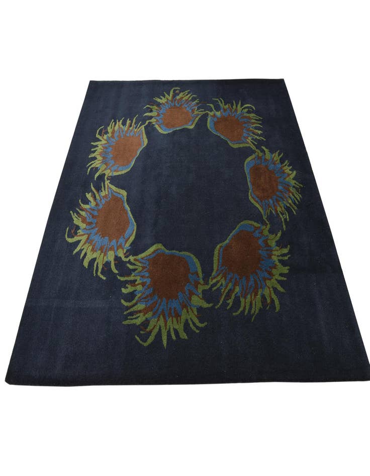 Detail image of  7' 6 x 7' 7 Luna Square Rug