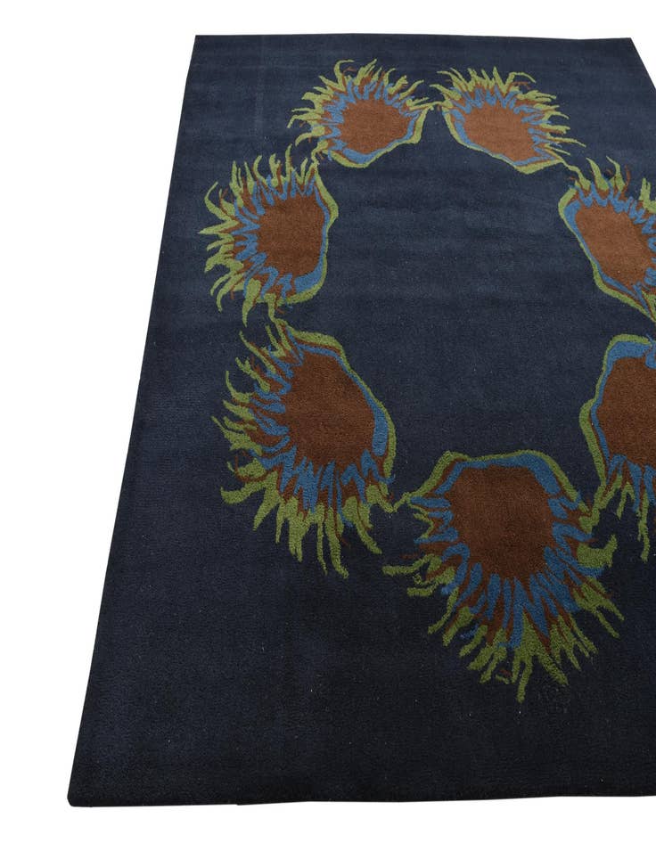 Detail image of  7' 6 x 7' 7 Luna Square Rug