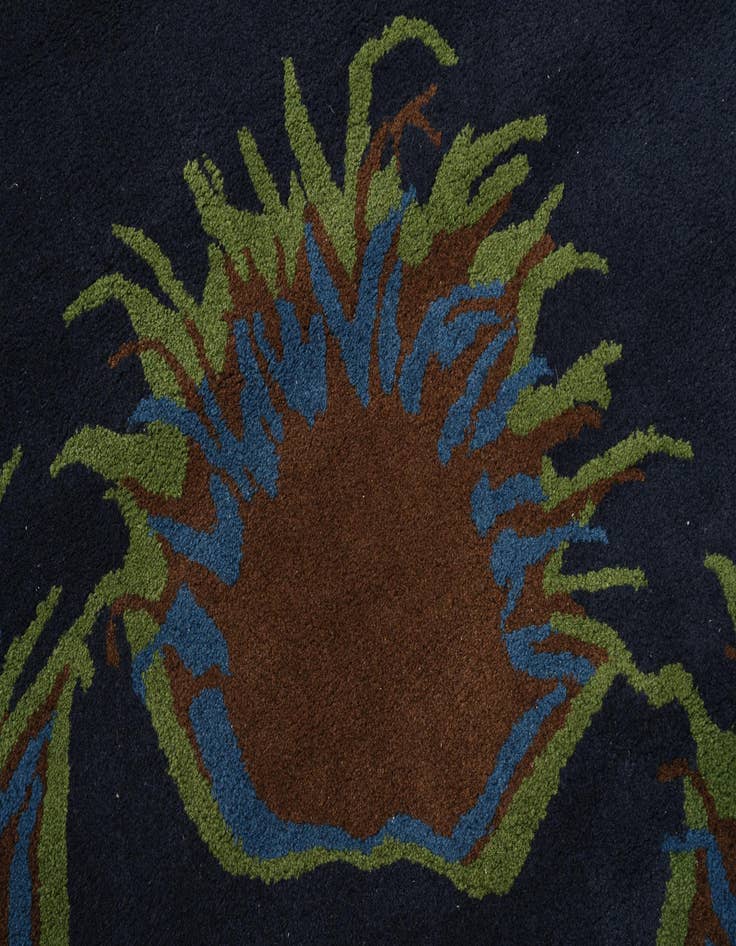 Detail image of  7' 6 x 7' 7 Luna Square Rug