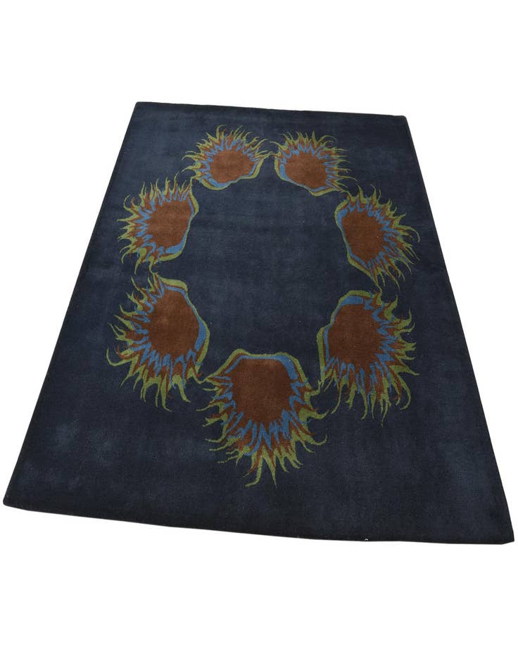 Detail image of  7' 6 x 7' 8 Luna Square Rug