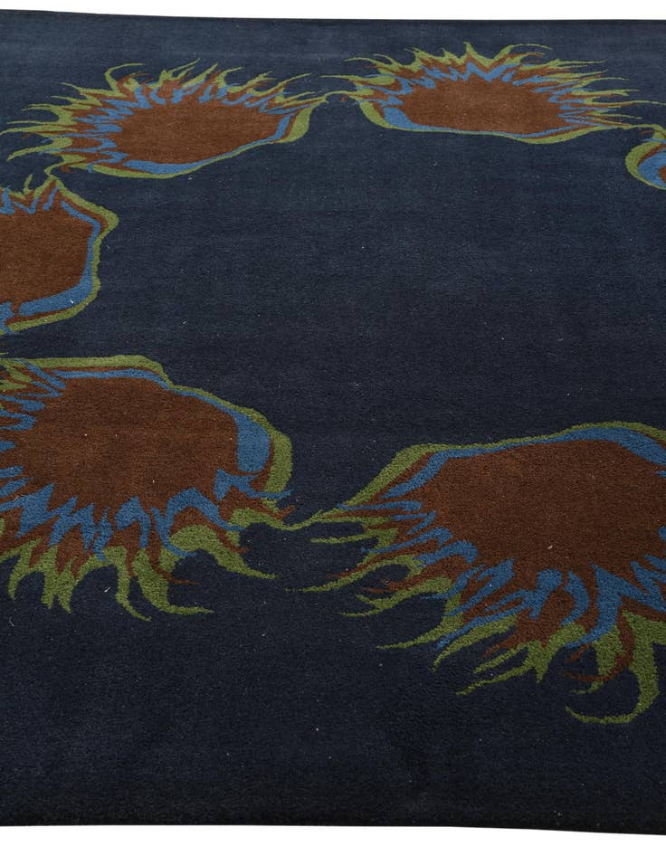 Detail image of  7' 6 x 7' 8 Luna Square Rug