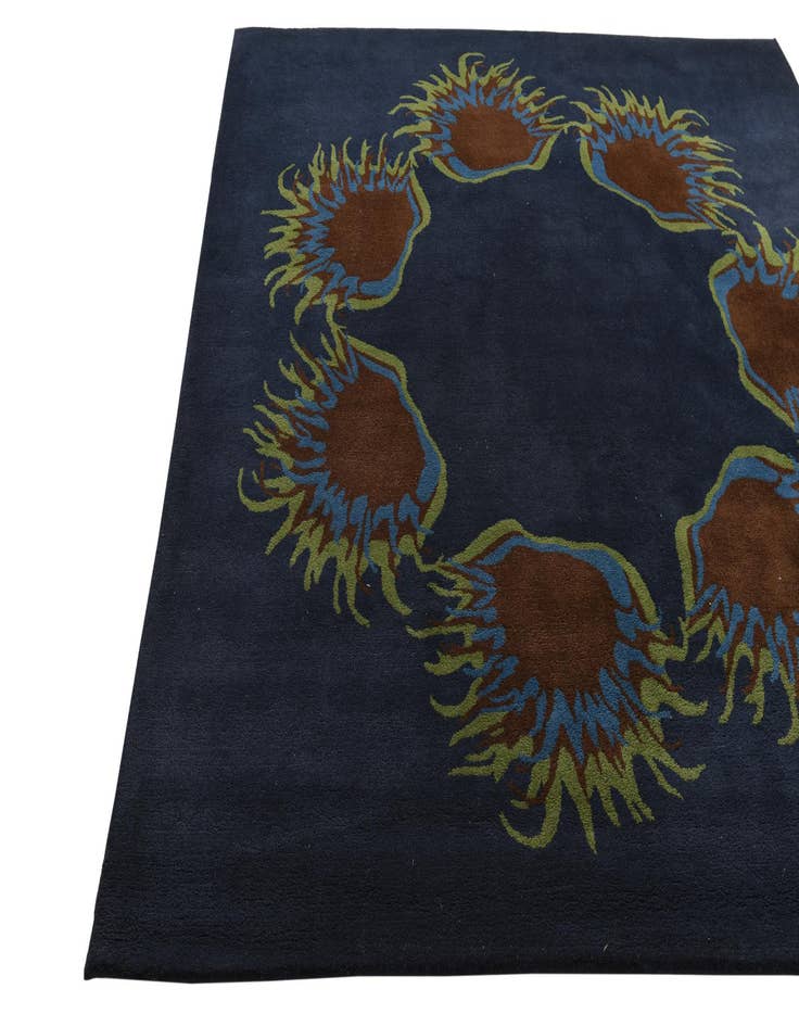 Detail image of  7' 6 x 7' 7 Luna Square Rug