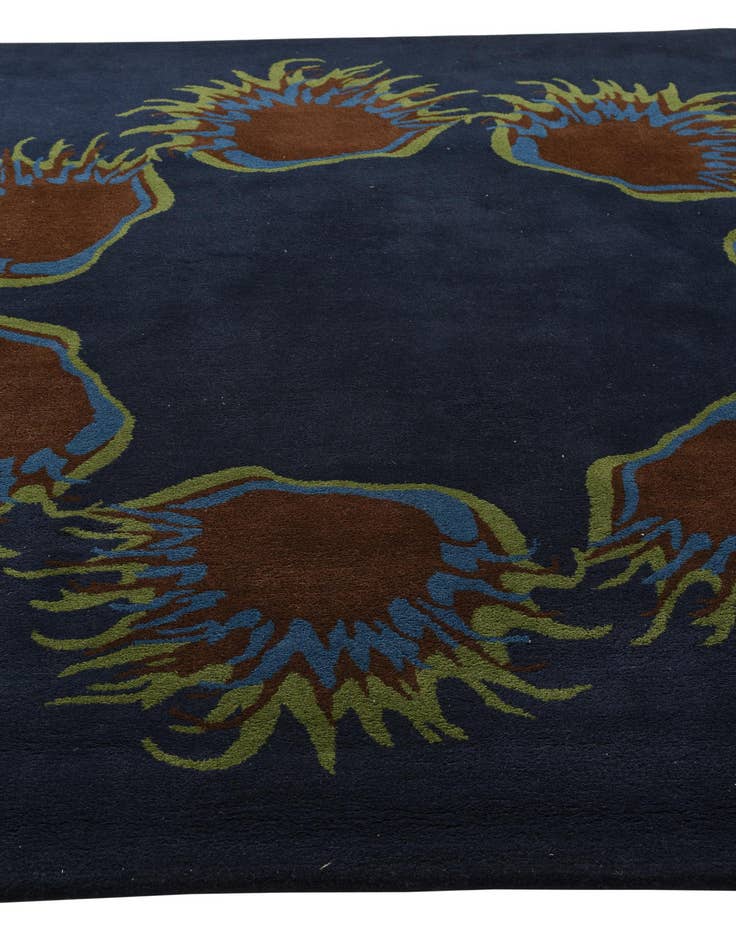 Detail image of  7' 6 x 7' 7 Luna Square Rug