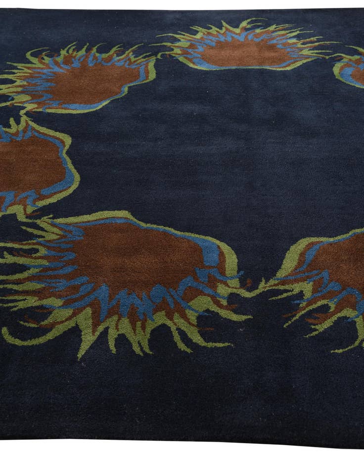 Detail image of  7' 6 x 7' 7 Luna Square Rug
