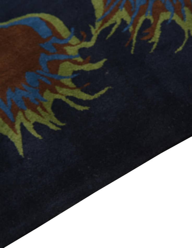 Detail image of  7' 6 x 7' 7 Luna Square Rug