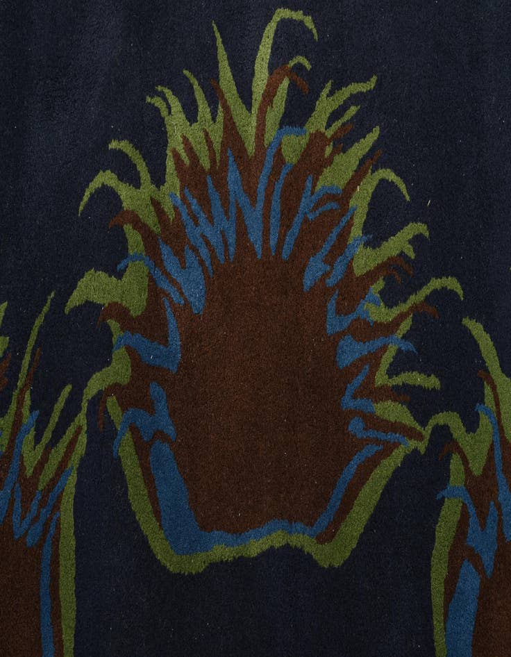 Detail image of  7' 6 x 7' 8 Luna Square Rug